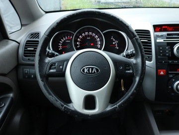 Kia Venga Mikrovan 1.6 DOHC CVVT 125KM 2010 Kia Venga 1.6 CVVT, Salon Polska, Serwis ASO, zdjęcie 18