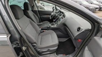 Peugeot 5008 I Minivan 1.6 HDi FAP 115KM 2013 Peugeot 5008 1.6HDi 115PS OPŁACONY Bezwypadkowy, zdjęcie 17
