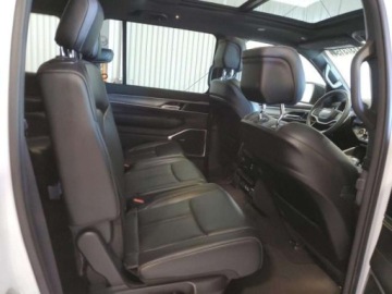 Jeep Wagoneer II 2023 Jeep Wagoneer 2023, 5.7L, 4x4, SERIES I, po gradobiciu 5.7 Benzyna 302KM, zdjęcie 9