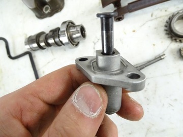 Aprilia SXV RXV 550 Клапаны с головкой вала спереди