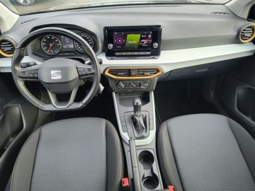 Seat Arona Crossover Facelifting 1.0 TSI 110KM 2022 Seat Arona serwis ASO 1.0TSI 110KM bezwypadkowy pakiety FullLink alufelgi, zdjęcie 13