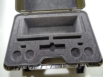 ТРАНСПОРТНЫЙ ЧЕМОДАН LEICA