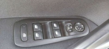 Peugeot 308 II 2014 Peugeot 308 1.6 HDI 120 kM Klima Nawigacja Temp LED Bluetooth Serwis GWARA, zdjęcie 12