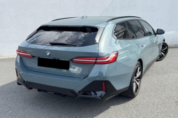 BMW Seria 5 G90-91 Touring 2.0 520d 197KM 2024 BMW Seria 5 Touring 520d xDrive Sport Combi 2.0 (197KM) 2024, zdjęcie 2
