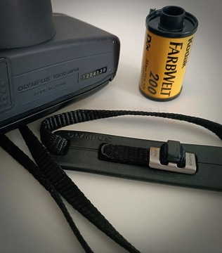 Olympus Superzoom 80 WIDE, сделано в Японии, 1994 г., CR123.