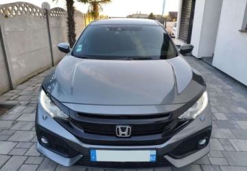 Honda Civic X Hatchback 5d 1.0 VTEC Turbo 129KM 2018 Honda Civic Honda Civic 1.0 i-VTEC Turbo Executive Premium Benzyna 129KM, zdjęcie 1