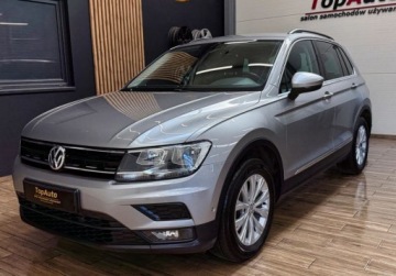 Volkswagen Tiguan II SUV 2.0 TDI 150KM 2017 Volkswagen Tiguan 2.0 TDI 150KM HIGHLINE 4x4 DSG bezwypadkowy ACC ZAREJES, zdjęcie 10