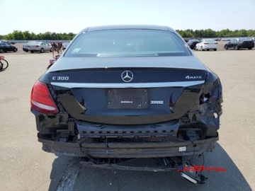 Mercedes Klasa E W213 2019 Mercedes-Benz Klasa E 2019r., E300 4Matic, 2.0L 2.0 Benzyna 241KM, zdjęcie 4