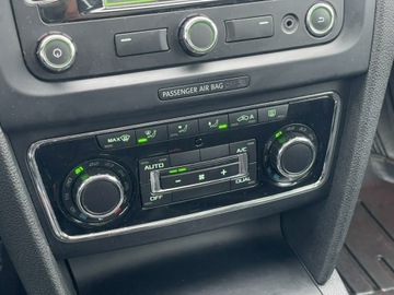 Skoda Superb II Outdoor 1.6 TDI CR DPF 105KM 2014 Škoda Superb Skoda Superb 1.6 TDI 105KM 2014r., zdjęcie 25