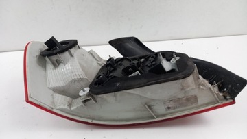 BMW 1 E82 E88 FACELIFT SVĚTLO ZADNÍ PRAVÁ