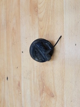 KOREK WLEWU PALIWA MAZDA CX-7 BENZYNA