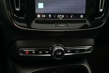 Volvo XC40 Crossover Facelifting 2.0 B3 163KM 2025 Volvo XC 40 VOLVO XC40 Core B3 Mild Hybrid, Dowolna konfiguracja, Polski S, zdjęcie 13