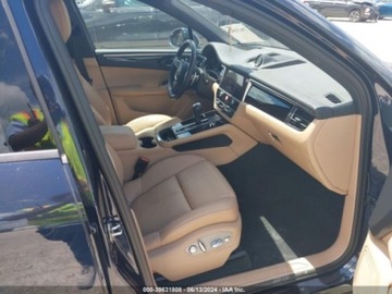 Porsche Macan 2023 Porsche Macan 2023r, T, 2.0, 4x4 2.0 Benzyna 261KM, zdjęcie 8