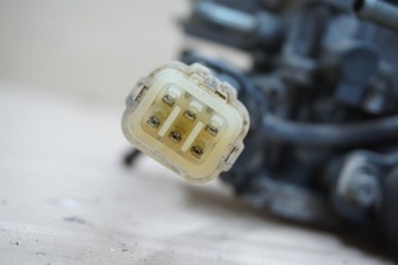 SUZUKI SAMURAI МОНО-ВПРЫСОК ОДНОТОЧЕЧНЫЙ ВПРЫС 1.3 413