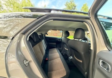 Citroen C4 Cactus Crossover 1.2 PureTech 82KM 2014 Citroen C4 Cactus Citroen C4 Cactus PureTech 82 StopampStart ETG Shine Edi, zdjęcie 30