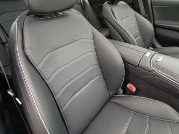 Mercedes Klasa E W214 All-Terrain 2.0 220d 197KM 2025 E Klasa 220 d 4-Matic AMG Estate 2.0 (197KM) 2025, zdjęcie 6