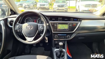 Toyota Auris I Hatchback 3d Facelifting 1.6 Valvematic 132KM 2013 Toyota Auris 1.6benz manual Navi kamera climat..., zdjęcie 3