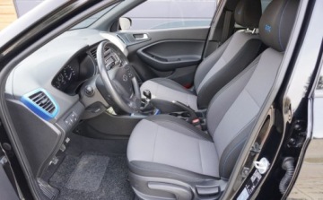 Hyundai i20 II Coupe 1.2 MPI 84KM 2017 Hyundai i20 Bezwypadkowy Serwisowany 1-Wlasciciel Klimatyzacja Alu Pdc Asy, zdjęcie 13