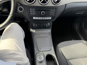 Mercedes Klasa B W246 Sports Tourer 180 CDI 109KM 2015 Mercedes-Benz Klasa B 180 CDI 7G-DCT 109KM 2015r, zdjęcie 14