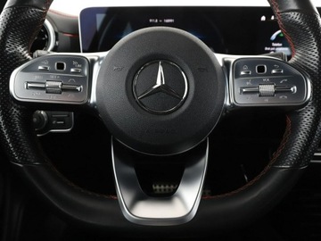 Mercedes CLA C118/X118 Shooting Brake 2.0 220d 190KM 2020 Mercedes CLA 220 FV23% AMG-Line Historia serwisowa, zdjęcie 20