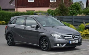Mercedes Klasa B W246 Sports Tourer 180 CDI BlueEFFICIENCY Edition 109KM 2013 Mercedes-Benz Klasa B 1.5D Navi PDC Klimatronik Grzane Fotele Sprowadzony
