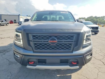Nissan Titan 2022 Nissan Titan Pro-4x 2022 5.6 Benzyna 400KM, zdjęcie 5