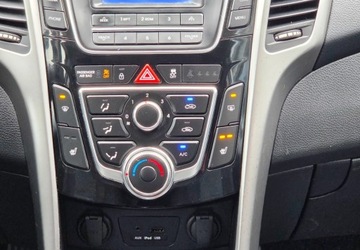 Hyundai i30 II Wagon 1.6 CRDi 110KM 2013 Hyundai i30 1,6 CRDI 110 KM Ksenon 6 Biegow 1.6 Diesel 110KM, zdjęcie 15