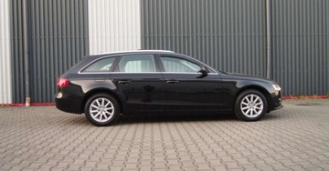 Audi A4 B8 Avant Facelifting 2.0 TDI 143KM 2012 Audi A4 Avant 2,0TDI143KM Panoramiczny Dach 2.0 Diesel 143KM, zdjęcie 34
