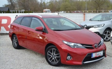 Toyota Auris II Touring Sports 1.3 Dual VVT-i 100 99KM 2014 Toyota Auris 1.3 - Niski przebieg - kamera cofania - climatronic - Oplacony, zdjęcie 8