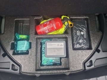 Toyota Corolla Cross 2.0 Hybrid Dynamic Force 197KM 2022 Toyota Corolla Cross 2.0 Hybrid Premiere Edition T, zdjęcie 26