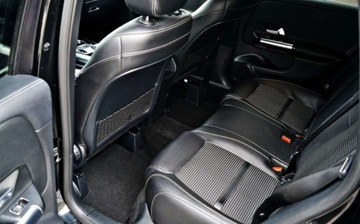 Mercedes Klasa B W247 Sports Tourer 2.0 B200d 150KM 2019 Mercedes-Benz Klasa B 2.0 Diesel Full Led Asystent Hej Mercedes, zdjęcie 19