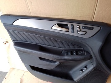 ОБИВКА ДВЕРИ БОКОВАЯ ПЕРЕДНЯЯ ЛЕВАЯ MERCEDES GLE W166