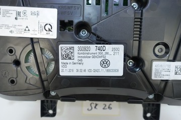BUDÍKY PŘÍSTROJOVÁ DESKA VW PASSAT B8 19416KM 3G0920740D