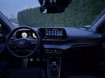 Hyundai Bayon SUV 1.0 T-GDI 100KM 2022 Hyundai Bayon 1.0 Benz Bogate wyposazenie Benzyna 101KM, zdjęcie 17