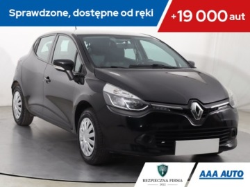 Renault Clio IV Hatchback 5d 1.2 16V 73KM 2015 Renault Clio 1.2 16V, Navi, Klima, Tempomat