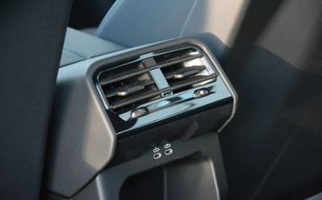 BMW Seria 5 G90-91 2023 BMW Seria 5 BMW 520d SedanPakiet sportowy MKamery 360Dostepne w BMW TEAM, zdjęcie 26