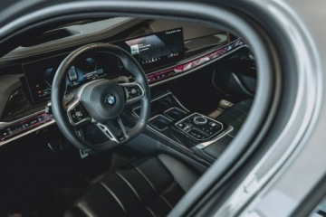 BMW Seria 7 G70 Sedan 3.0 40d 299KM 2024 BMW 740 xDrive Demo, leasing już za 5345 zł, zdjęcie 30