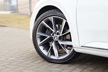 Skoda Superb III Kombi Facelifting 2.0 TDI SCR 200KM 2021 SPORTLINE __ 200KM__ BIAŁA PERŁA, zdjęcie 18