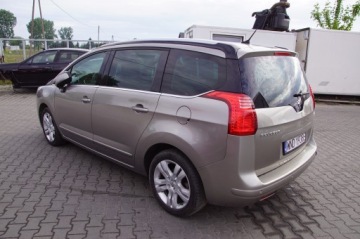 ЧЕТВЕРТЬ КРЫЛА ЛЕВАЯ ЗАДНЯЯ EVGC PEUGEOT 5008
