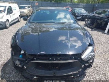 Maserati Ghibli III 2019 Maserati Ghibli S Q4 2019, od ubezpieczalni 3.0 Benzyna 424KM, zdjęcie 2