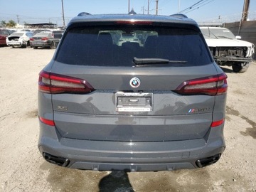 BMW X5 G05 2022 BMW X5 M50i 2022 4.4l 4.4 Benzyna 523KM, zdjęcie 2
