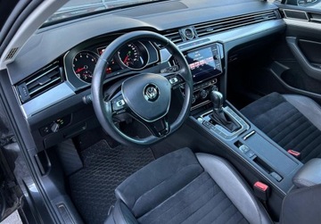 Volkswagen Passat B8 Limousine Facelifting 1.5 TSI EVO 150KM 2019 Volkswagen Passat Highline Pakiet Business, FV 23, GPS, ACC, Keyless, Ind, zdjęcie 6