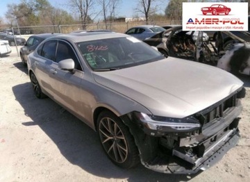 Volvo S90 II 2018 Volvo S90 2018, 2.0L, MOMENTUM, od ubezpieczalni