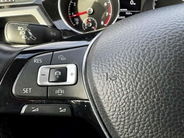 Volkswagen Touran III 1.5 TSI EVO 150KM 2020 Volkswagen Touran Salon PL, FV23, doposazony, DSG, Gwarancja, App Connect, zdjęcie 16