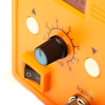 ПАЯЛЬНАЯ СТАНЦИЯ ДЛЯ СВАРКИ ПЛАСТИКА 858D + УТЮГ