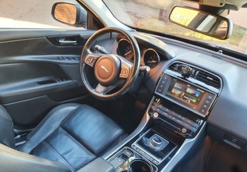 Jaguar XE 2017 Jaguar XE 35T AWD SPORT GetHelp 3.0 Benzyna 340KM, zdjęcie 8