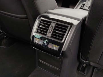 Skoda Superb III Kombi Facelifting 2.0 TDI SCR 150KM 2021 Skoda Superb 2.0TDI 150KM Style DSG SerwisASO Acc Kessy Virtual Matrix FV23, zdjęcie 26