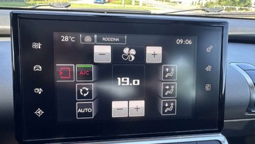 Citroen C4 Cactus Crossover 1.2 PureTech 82KM 2014 Citroen C4 Cactus Raty 1.2 benz Kamera Tablet Navi Klimatronic Panorama G, zdjęcie 38