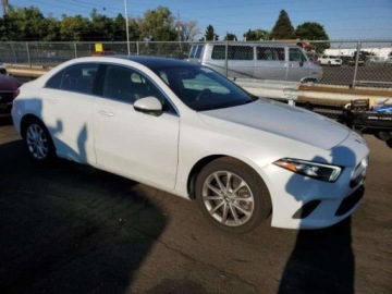 Mercedes Klasa A W177/V177 2019 Mercedes-Benz Klasa A Mercedes-Benz A-Class A 220 2.0 Benzyna 188KM, zdjęcie 2