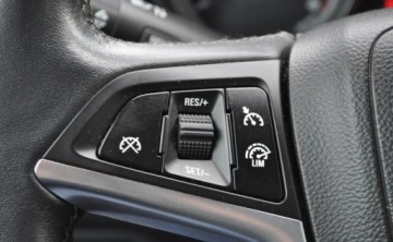 Opel Zafira C Tourer 1.4 Turbo ECOTEC 140KM 2016 Opel Zafira 7 osobowy 1.4 Turbo Benzyna Nawigacja Tempomat Cz. parkowania, zdjęcie 25